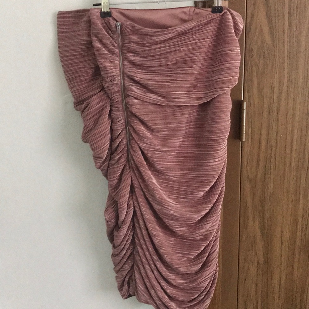 Express | Ribbed Tube Shimmer Dress - Picture 2 of 2